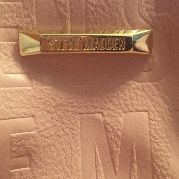 Blush pink Steve Madden backpack 🎒 - Picture 2 of 5